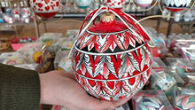Load image into Gallery viewer, LIVE: Shop Italian ceramics at a local family workshop