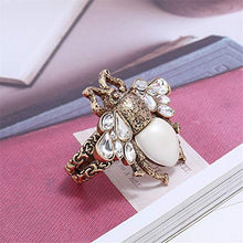 Load image into Gallery viewer, AILUOR Fashion Enamel Bumblebee Bee Rings, Vintage Alloy Pearl Crystal Rhinestone Natural Insect Bee Animal Rings Jewelry Women Girl (White)