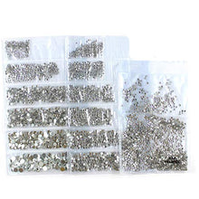 Load image into Gallery viewer, 4574pcs Nail Art Rhinestones Clear Nail Crystal Flat Back Circular Glass Studs Stones for 3D Nails Art Decorations Manicure Tools(1.3mm - 4.8mm) (Crystal Clear)
