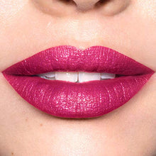 Load image into Gallery viewer, Revlon Super Lustrous Lipstick, High Impact Lipcolor with Moisturizing Creamy Formula, Infused with Vitamin E and Avocado Oil in Pink Pearl, Fuchsia Fusion (657)