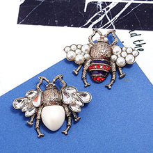 Load image into Gallery viewer, Antique Gold Plated Crystal Pearl Bee Brooch Pin Retro Cute Bumblebee Pins Animal Insect Brooches Jewelry (bee 2)