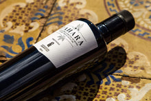 Load image into Gallery viewer, Zahara Extra Virgin Olive Oil from Italy | Sicilian Pure EVOO | Premium Early Harvest Cold Pressed Polyphenol Rich | Multiple Award Winner from Oleificio Guccione | 16.9 fl oz (500ml) Bottle With Beautiful Gift Box