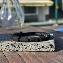 Load image into Gallery viewer, Natural Stone Tourmaline Crystal Bracelet for Men, HASKARE Protection Crystals Raw Black Tourmaline Beads Bracelet, Mens Energy Healing Bracelet for Anxiety, Drawstring Handmade Bracelet Gifts for Men