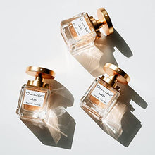 Load image into Gallery viewer, Oscar de la Renta Alibi Eau de Parfum 3 Piece Gift Set for Women - Perfume Spray 3.4 Fl. Oz, Purse Spray, Travel Spray 0.5 Fl. Oz, and Body Lotion 3.4 Fl. Oz
