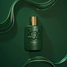 Load image into Gallery viewer, Parfums de Marly - Haltane - 4.2 Fl Oz - Eau De Parfum for Men - Top Notes Bergamot, Lavender, Sage - Heart Notes Saffron, Praline, Oudwood - Base Notes Patchouli, Musk, Natural Agarwood - 125ml
