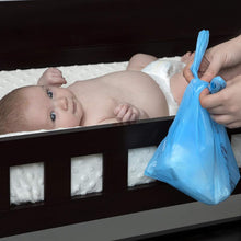 Load image into Gallery viewer, Munchkin A&amp;H Diaper Pail Refill Rings, 4-Pack Holds Up to 1,088 Diapers Total + 50 Diaper Sacks, Lavender Scent, 7-Layer Bags,
