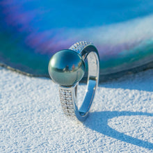 Load image into Gallery viewer, mihiarii Tahitian Black Pearl Anniversary Ring Moissanite Iced Out Sterling Silver S925 Rings Birthday Mothers Day Valentines Day Christmas Gifts for Mom Her Women 7

