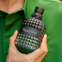 Load image into Gallery viewer, Valentino Donna Born in Roma Green Stravaganza Eau De Parfum Spray For Men, 1.7 Ounce
