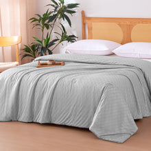 Load image into Gallery viewer, Amazon Basics Cooling Comforter, Soft Lightweight Waffle Weave Blanket for Hot Sleepers, Summer &amp; All Season Bedding to Keep Cool for Night Sweats, 106"x90", King, Gray
