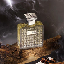 Load image into Gallery viewer, Houbigant, Bois Mystique Eau de Parfum, 100ml
