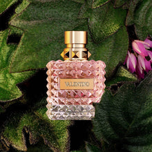 Load image into Gallery viewer, Valentino Donna Eau De Parfum for women 3.4 oz
