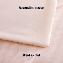Load image into Gallery viewer, Amazon Basics Cooling Comforter, Soft Lightweight Waffle Weave Blanket for Hot Sleepers, Summer &amp; All Season Bedding to Keep Cool for Night Sweats, 106"x90", King, Pink
