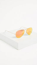 Load image into Gallery viewer, Ray-Ban Women's RB3025 Classic Aviator Mirrored Matte Sunglasses, Matte Gold/Red Mirror, One Size
