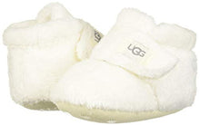 Load image into Gallery viewer, UGG Baby Bixbee Ankle Boot, Vanilla, 04/05 M US Infant
