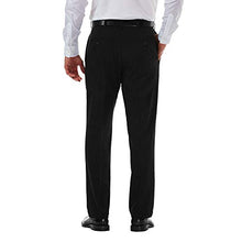 Load image into Gallery viewer, Haggar Men's Cool 18 PRO Classic Fit Flat Front Expandable Waist Pant, black, 42Wx32L
