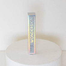Load image into Gallery viewer, Wonderskin Wonder Blading 3-in-1 Lip Scrub for Soft, Nourished, Flake-Free Lips with One-Step Prep, 0.10 oz
