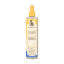Load image into Gallery viewer, Burt's Bees for Dogs Natural Itch Soothing Spray with Honeysuckle | Best Anti-Itch Spray for Dogs With Itchy Skin | Cruelty Free, Sulfate &amp; Paraben Free, pH Balanced for Dogs - Made in the USA, 10 Oz
