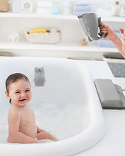 Load image into Gallery viewer, Skip Hop Baby Bath Rinse Cup, Moby Tear-free Waterfall Rinser, Grey
