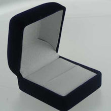 Load image into Gallery viewer, Sterling Silver Mens Cushion Cut Bloodstone Signet Ring - Size 10 - Sizes 8 to 12 Available
