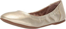 Load image into Gallery viewer, Amazon Essentials Women's Belice Ballet Flat, Gold, 6.5 B US
