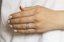 Load image into Gallery viewer, Forget-Me-Not Resin Ring With Pressed Flowers and Gold Flakes
