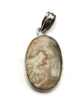 Load image into Gallery viewer, Beautiful rhodochrosite pendant in 925 sterling silver - gemstone/crystal gift |Mother's Day/engagement/wedding/anniversary/birthday gift
