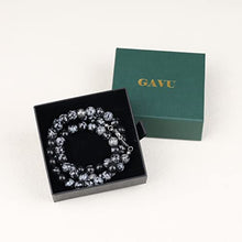 Load image into Gallery viewer, GAVU Handcrafted Men's Healing Crystal Snowflake Obsidian Necklace 24"
