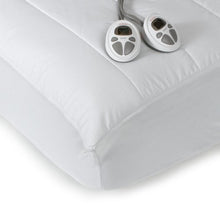 Load image into Gallery viewer, Sunbeam Imperial King Heated Mattress Pad, 140-Thread-Count Poly/Cotton, White
