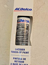 Load image into Gallery viewer, ACDelco GM Original Equipment 19367793 Cyber Gray Metallic (WA637R) Four-In-One Touch-Up Paint - .5 oz Pen
