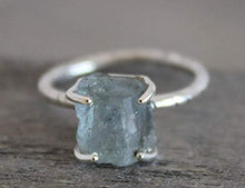 Load image into Gallery viewer, Raw Aquamarine Gemstone Sterling Silver Ring size 7
