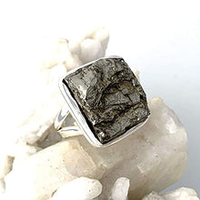 Load image into Gallery viewer, Sz 8.25, Genuine SILICON DRUZY (1.7 x 1.7cm) Natural Gemstone, 925 Sterling Silver, Handmade Grey-Metallic 925 Sterling Silver, Square Ring Jewelry for both Women and Men.
