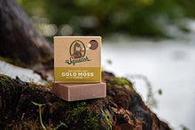 Load image into Gallery viewer, Dr. Squatch All Natural Bar Soap for Men, 5 Bar Variety Pack - Aloe, Cedar Citrus, Gold Moss, Pine Tar and Bay Rum
