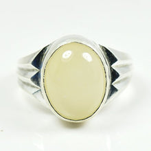 Load image into Gallery viewer, 55Carat Moonstone Ring 4 Carat Stone Sterling Silver Simple Men Ring Size 4,5,6,7,8,9,10,11,12,13
