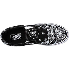 Load image into Gallery viewer, Vans Men's Classic Slip On, (Bandana) Black/True White, Size 8
