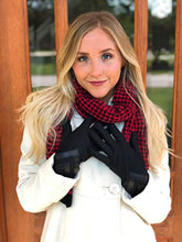Load image into Gallery viewer, isotoner Women's Spandex Touchscreen Cold Weather Gloves with Warm Fleece Lining and Chevron Details, smartDRI Black, Small / Medium
