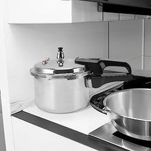 Load image into Gallery viewer, Serlium Small Pressure Cooker, 3 Liter Aluminum Alloy Pressure Cooker 18cm/7inch Bottom 3L Mini Pressure Cooker for Gas Stove Induction Cooker
