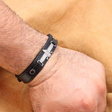 Load image into Gallery viewer, Unisex Persian Farsi Farvahar Faravahar Zoroastrian Bracelet Gift
