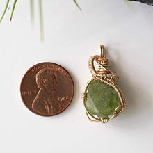 Load image into Gallery viewer, Raw Peridot Crystal Reversible Necklace 14k Gold Filled - 18 inch Chain - Green Gemstone Pendant - August Birthstone Jewelry For Women
