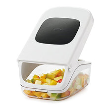 Load image into Gallery viewer, OXO Good Grips Vegetable and Onion Chopper with Easy Pour Opening
