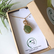 Load image into Gallery viewer, Raw Peridot Crystal Reversible Necklace 14k Gold Filled - 18 inch Chain - Green Gemstone Pendant - August Birthstone Jewelry For Women
