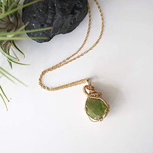 Load image into Gallery viewer, Raw Peridot Crystal Reversible Necklace 14k Gold Filled - 18 inch Chain - Green Gemstone Pendant - August Birthstone Jewelry For Women
