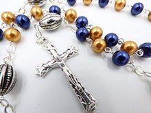 Load image into Gallery viewer, NOTRE DAME NCAA CATHOLIC ROSARY BEADS
