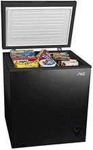 Load image into Gallery viewer, Arctic King 5 cu ft Chest Freezer
