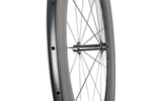 Load image into Gallery viewer, Queen Bike 88mm Carbon Wheels 700c Wheelset Matte Finish Bike Carbon Wheels Clincher
