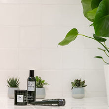 Load image into Gallery viewer, Lazartigue Repair Conditioner, Enriched with Vegetal Keratin, Helps Repair Damage Deep Down Right to Ends, Smoothes the Surface of Hair Leaves it Untangled, Stronger, Soft and Silky 5.1 Fl Oz
