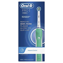 Load image into Gallery viewer, Oral-B 1000 CrossAction Electric Toothbrush, Green, Powered by Braun
