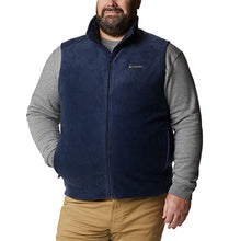 Load image into Gallery viewer, Columbia Men's Steens Mountain Vest, Collegiate Navy, Large
