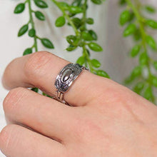 Load image into Gallery viewer, Black Panther Collectors Ring | Licensed Marvel Comics Jewelry | Wakanda Superhero T Challa Accessories | Adjustable Rings | Quality Movie Memorabilia Perfect for Cosplay, Costumes, Halloween
