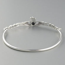 Load image into Gallery viewer, FashionJunkie4Life 925 Sterling Silver Irish Claddagh Celtic Knot Bangle Bracelet
