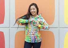 Load image into Gallery viewer, Tulip One-Step Tie-Dye Kit Kaleidoscope, 12 Colors Tie Dye
